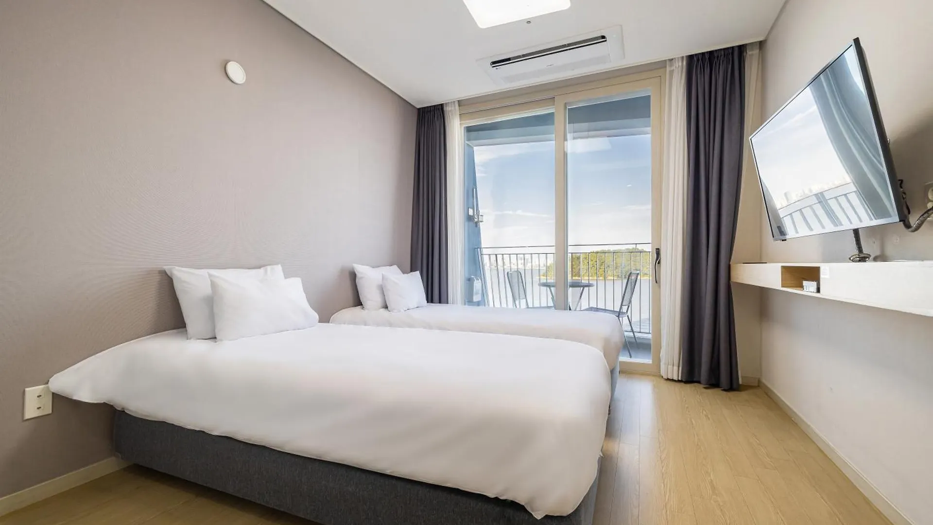 ***  Ocean Soleview Hotel Incheon South Korea