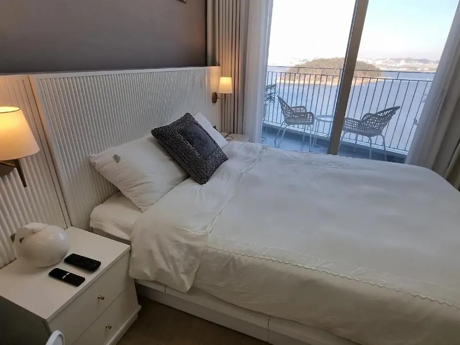 Ocean Soleview Hotel Incheon 3*,  South Korea