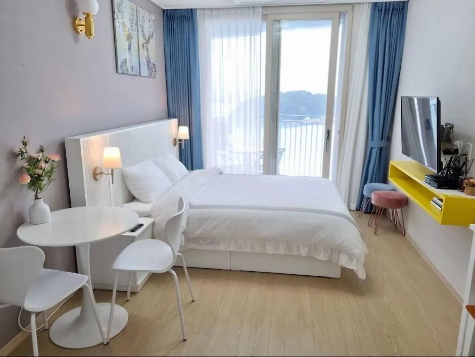 Ocean Soleview Hotel Incheon 3*,  South Korea